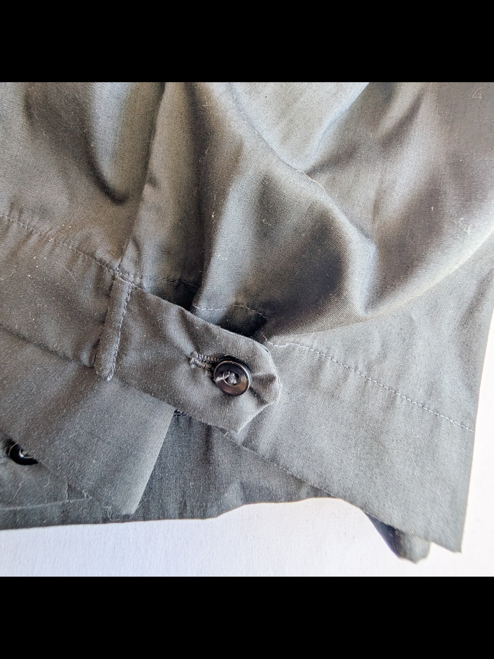 VTG R.J. Toomey Co. Size 17" Black Short Sleeve Button Up Priest USA With Tab - Picture 6 of 11